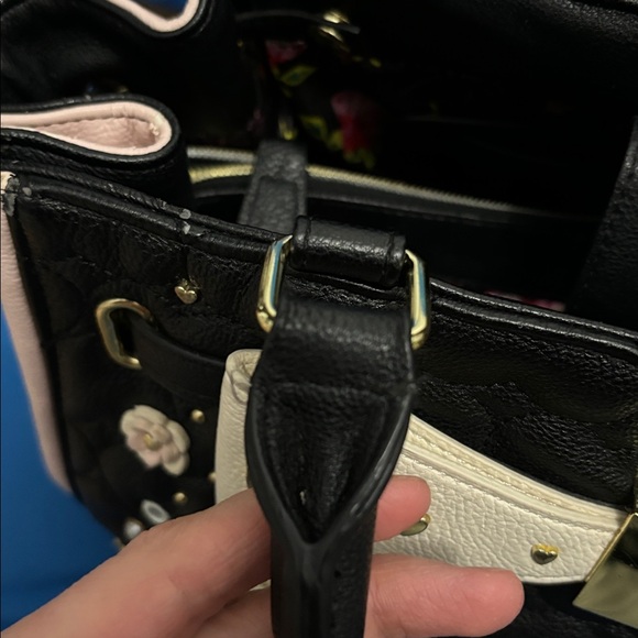 Betsey Johnson Purse Body Trim Lining 100% Polyester Gently Used Tag NotAttached - Picture 8 of 16